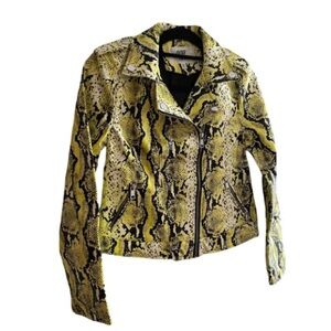 Chic Yellow and Black Snake Print Moto Jacket Size: 1X